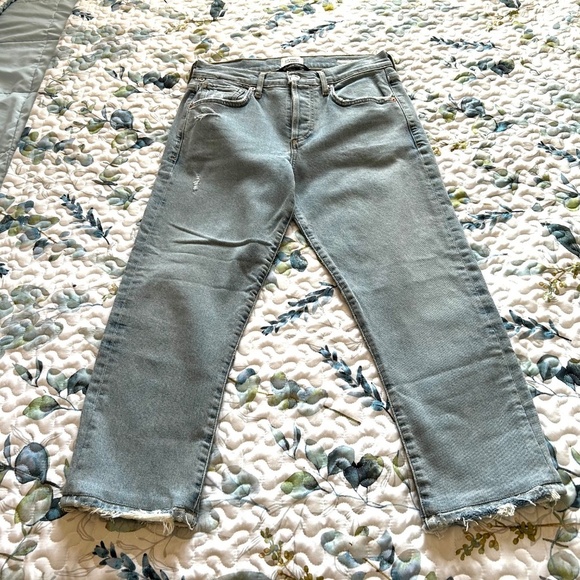NWOT Citizens of Humanity Emerson Slim Boyfriend Cropped Jean in Slushie - Picture 5 of 17